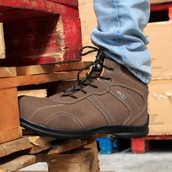 Bota Tripoli S3 Compósito PU ESD SRC - 1  Par - FOR WALK (0114029.1) Bota Tripoli S3 Compósito PU ESD SRC - 1  Par - FOR WALK (0114029.1)