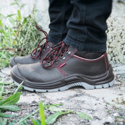 Bota Vouga S3 Compósito PU SRC - 1  Par - FOR WALK (0114080) Bota Vouga S3 Compósito PU SRC - 1  Par - FOR WALK (0114080)