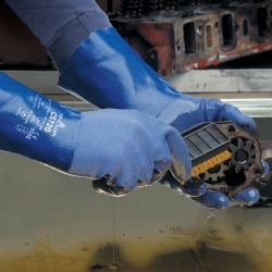 Luva Nylon/Poliéster Revestimento Nitrilo Rugoso - 1  Par - SHOWA (0701151) Luva Nylon/Poliéster Revestimento Nitrilo Rugoso - 1  Par - SHOWA (0701151)